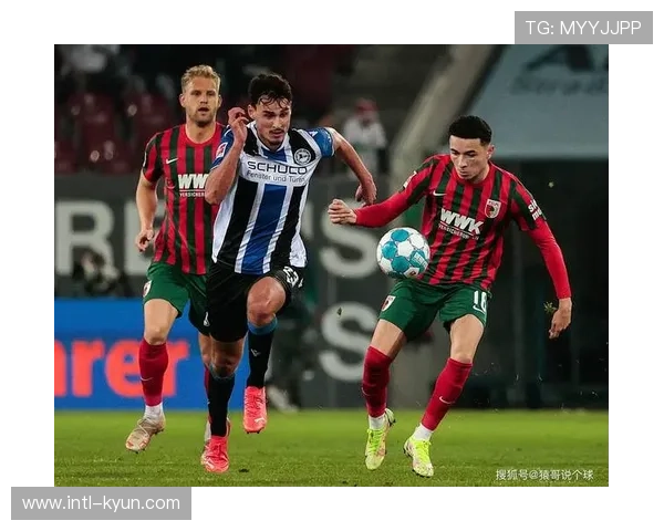 斯图加特vs沃尔夫斯堡，中场凯特尔外租奥格斯堡