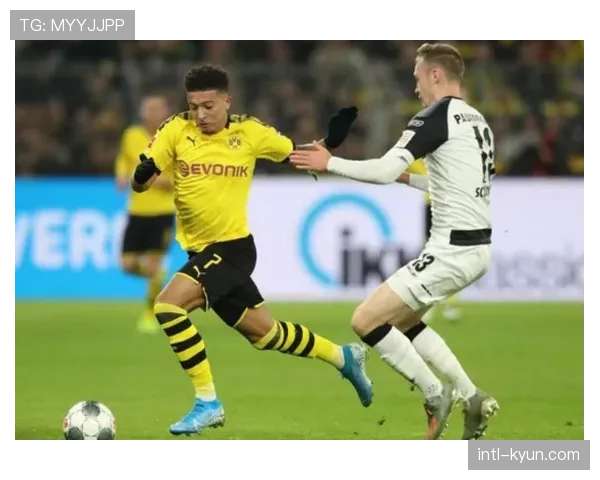 狼队vs阿斯顿维拉：垫底队迎战争四劲旅