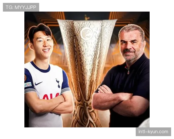 观众席上的传奇：德国名宿现身为老东家加油助威